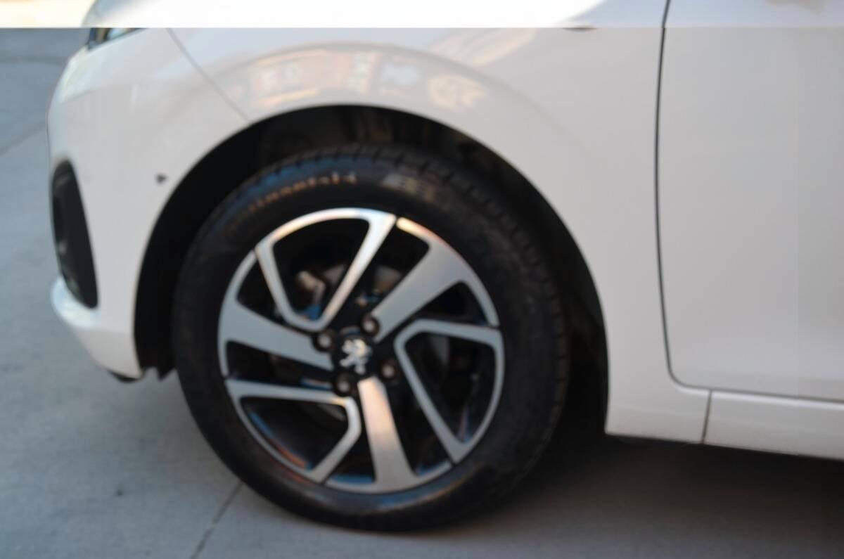 Peugeot 108 108 1.0 vti Active s&s 5p neopatentati