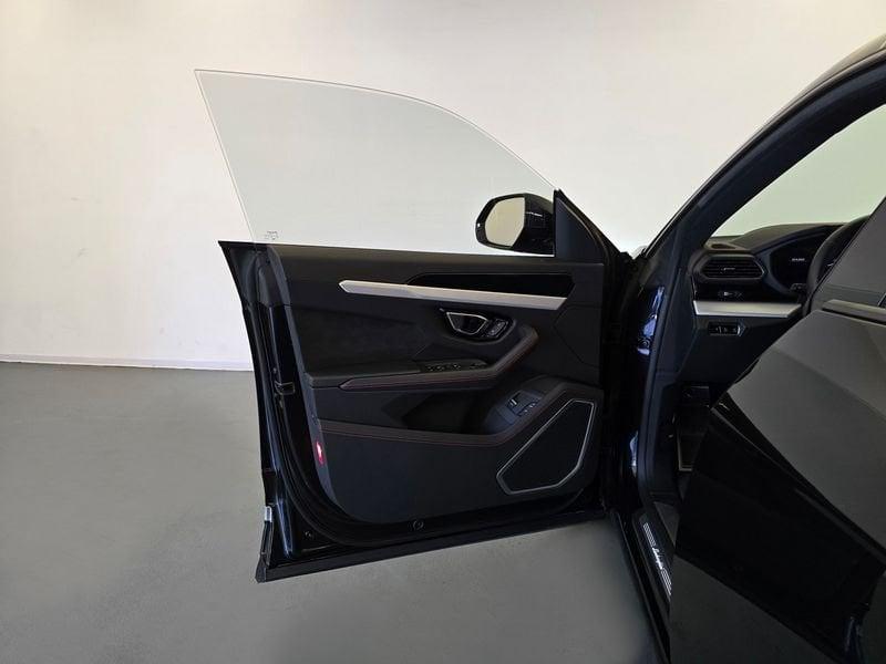 Lamborghini Urus 4.0
