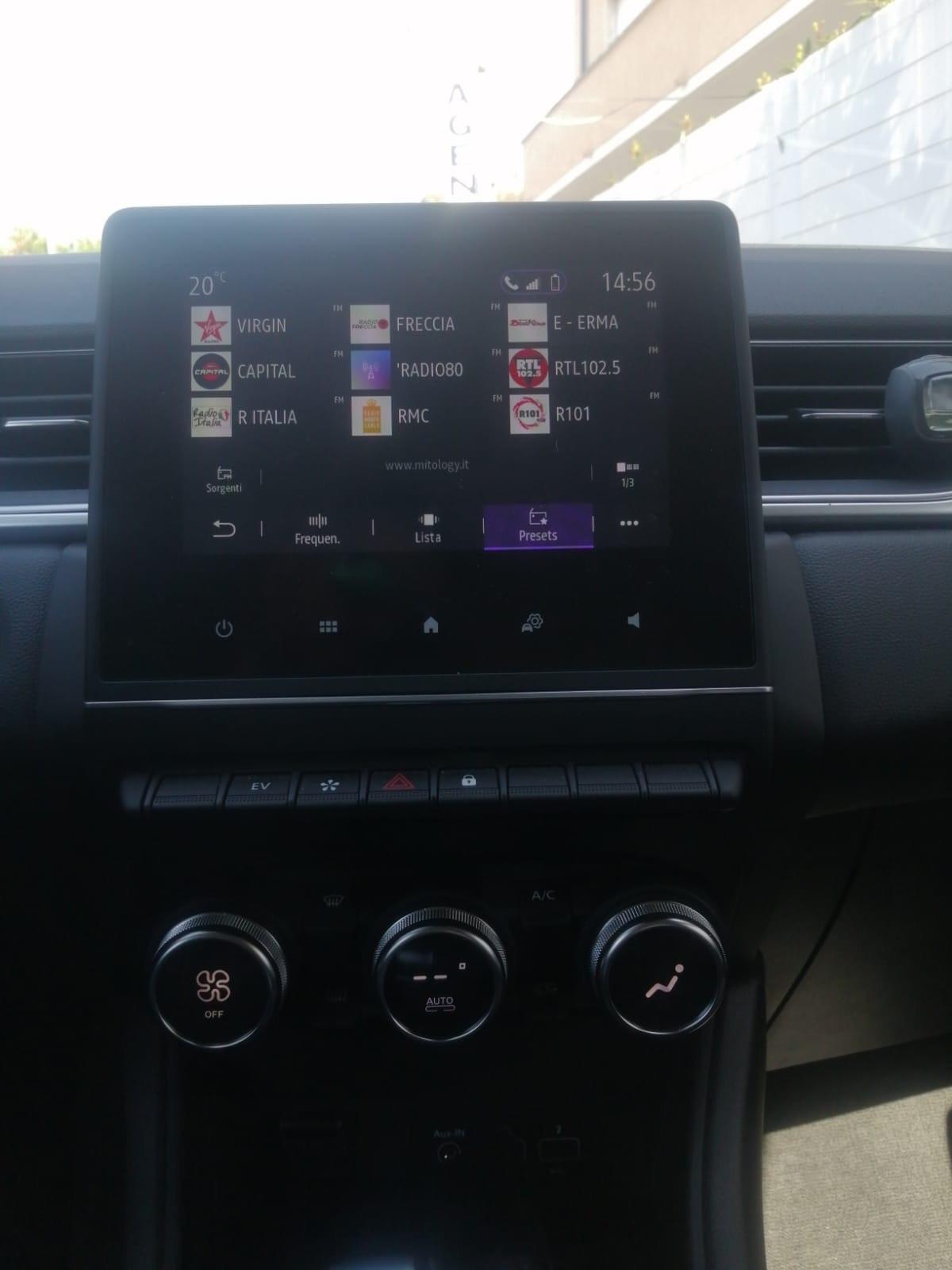 Renault Captur Full Hybrid E-Tech 145 CV RS Line