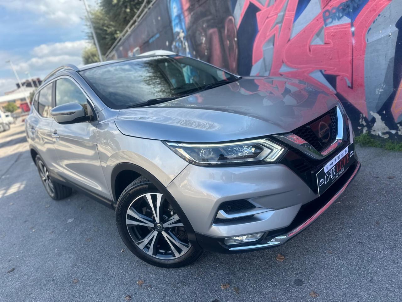 NISSAN QASHQAI 1.5 116CV AUTOM+NAVI+R.CAMERA+LED