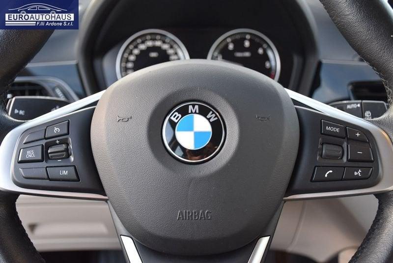 BMW X1 sDrive 18d Sport *PELLE, LED*