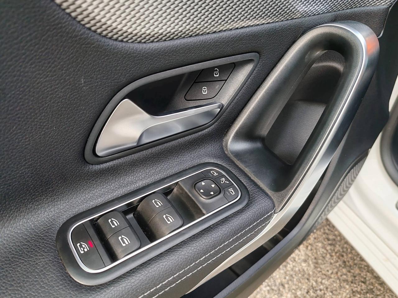 Mercedes-benz A 250 200 Automatic Premium