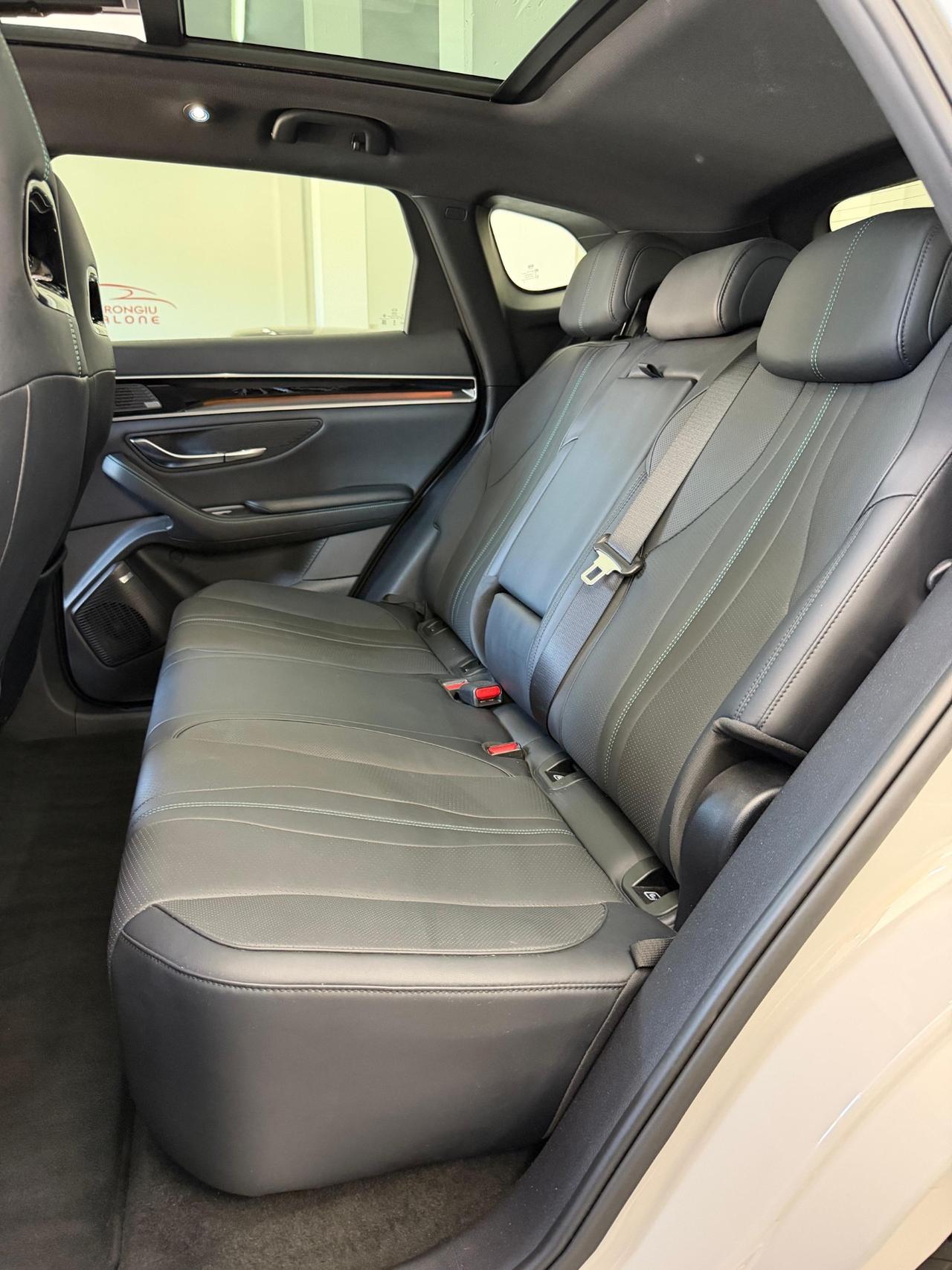 Byd Seal U DM-i 1.5 T 324 CV PHEV Design