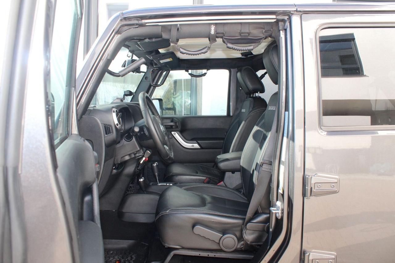 Jeep Wrangler Unlimited 2.2 Mjt II Sahara