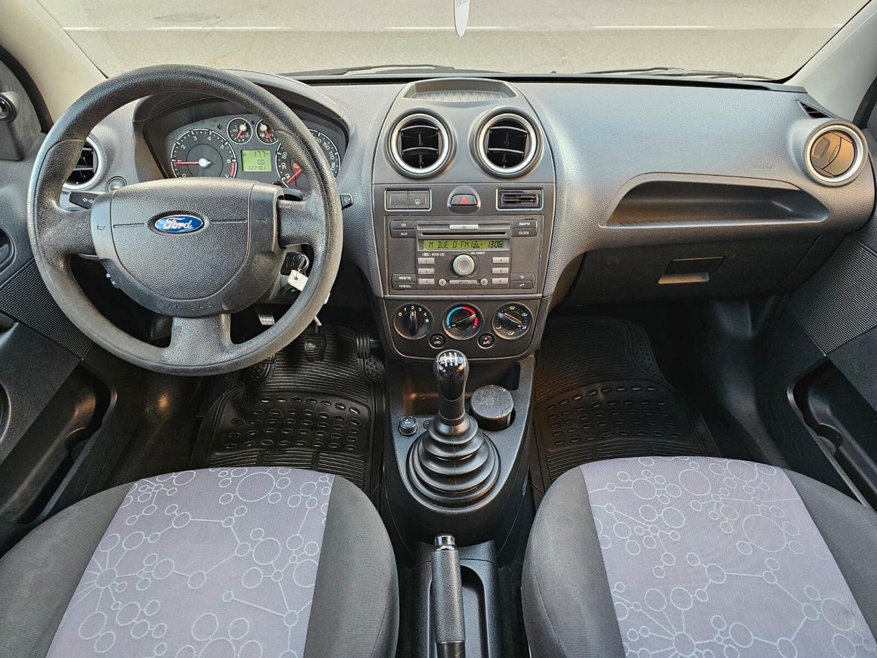 Ford Fiesta 1.2 75cv Ikon*Clima*Servosterzo*Neopatentati*