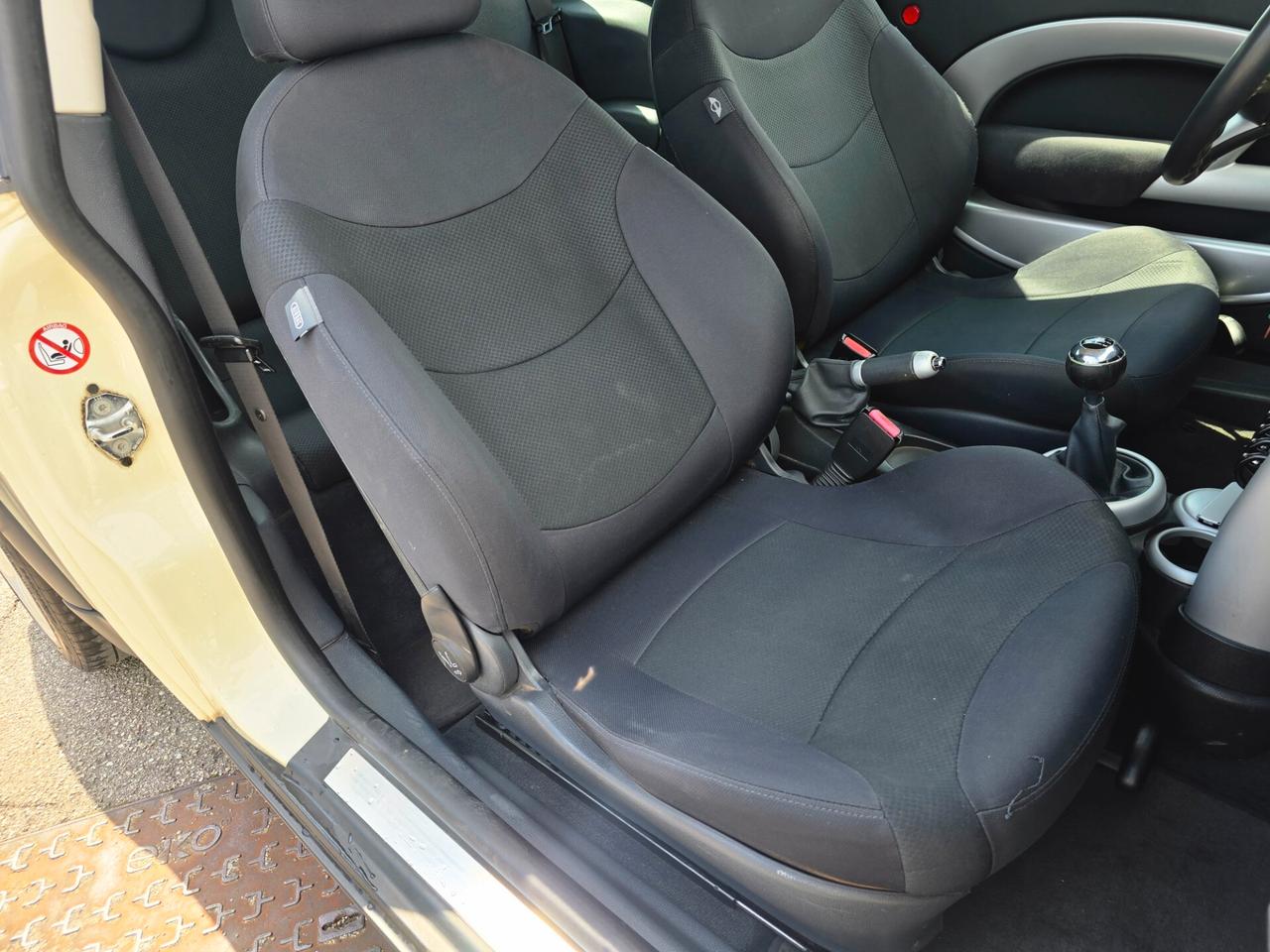 Mini COOPER 1.6 B OK PER NEOPATENTATI