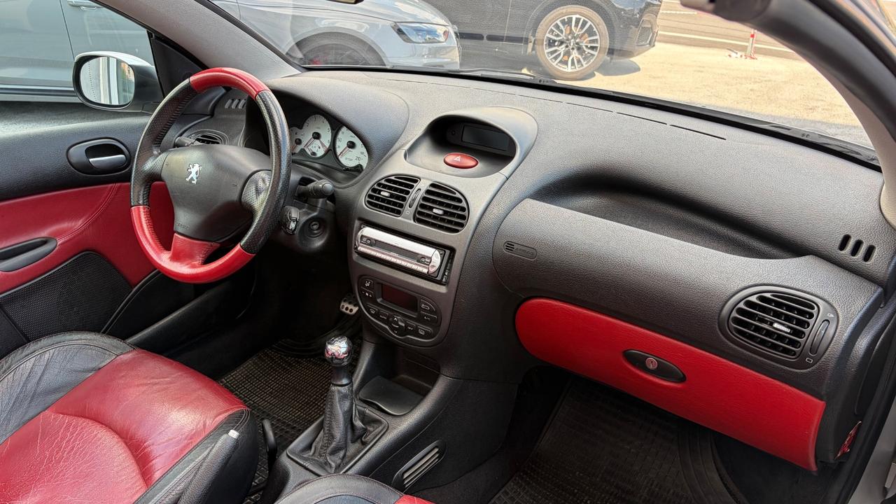 Peugeot 206 1.6 16V CC