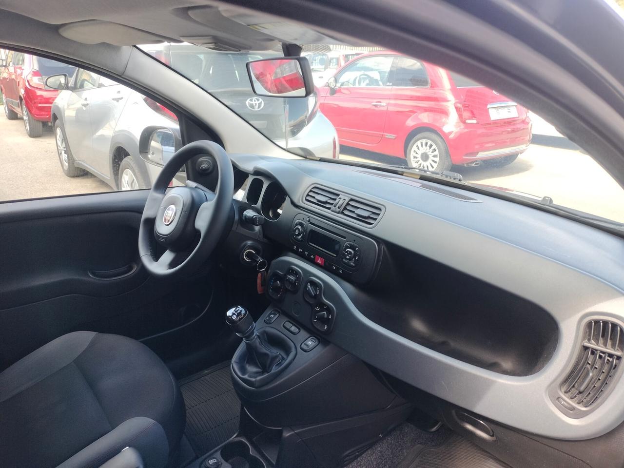 Fiat Panda 1.2 69 C.V UNICO PROPRIETARIO SOLI KM 88350 LEGGI DESCRIZIONE