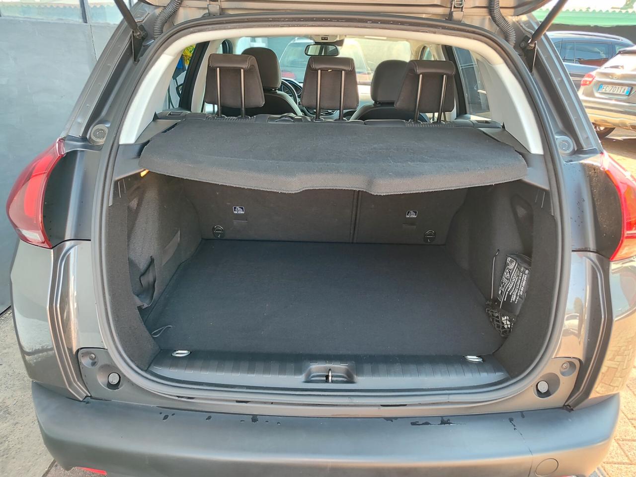Peugeot 2008 PureTech 82 S&S Allure