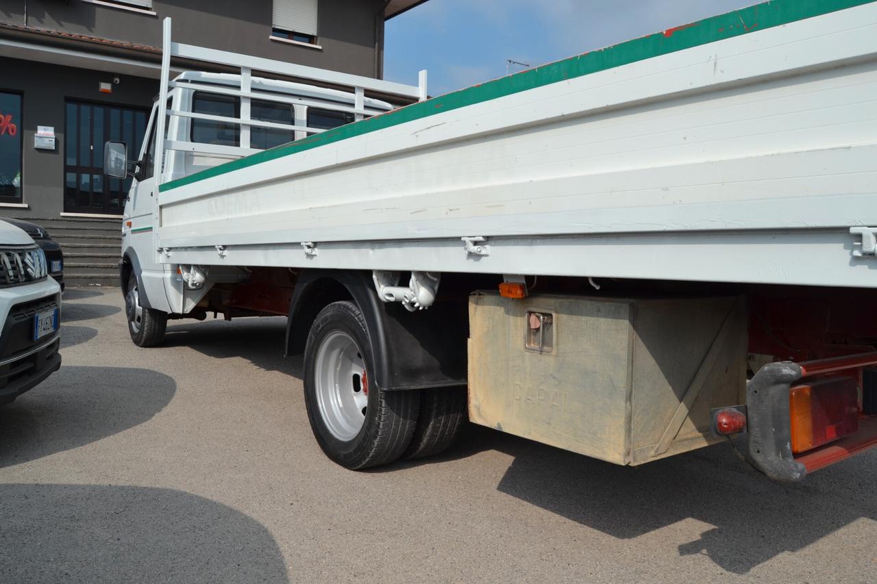 Iveco Daily 35.10 2.8 TD PL CASSONATO