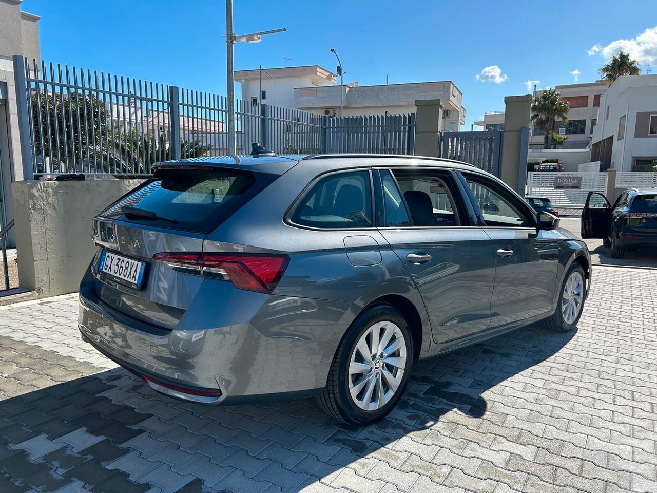 Skoda Octavia 2.0 TDI 150 CV DSG Wagon Selection