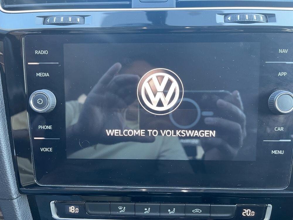 Volkswagen Golf 2.0 TDI 5p. Executive BlueMotion Technology