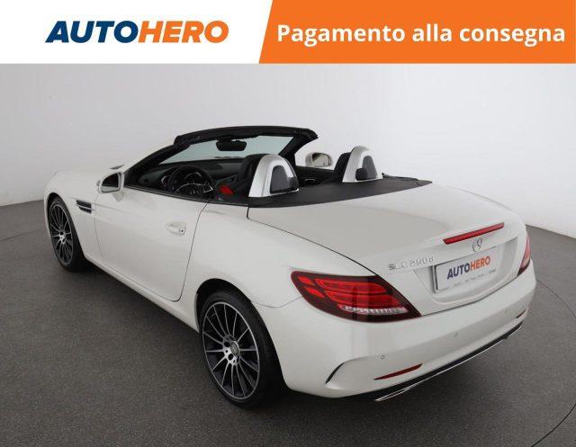 MERCEDES-BENZ SLC 250 d Premium