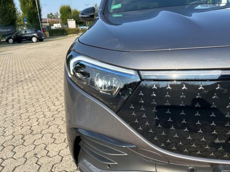 Mercedes-Benz EQB 250+ AMG Line Advanced