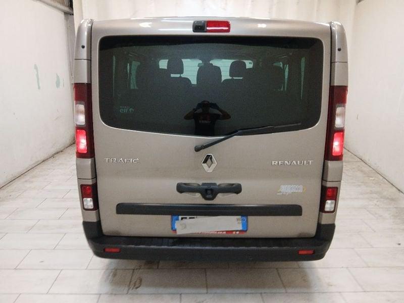 Renault Trafic passenger T29 2.0 dci 145cv L1H1 Energy Intens E6d-temp
