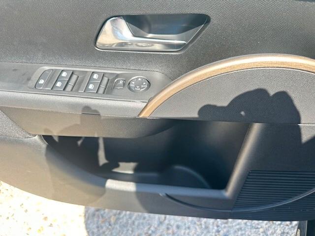 Lancia Ypsilon Hybrid e-DCT LX NUOVA! PRONTA CONSEGNA