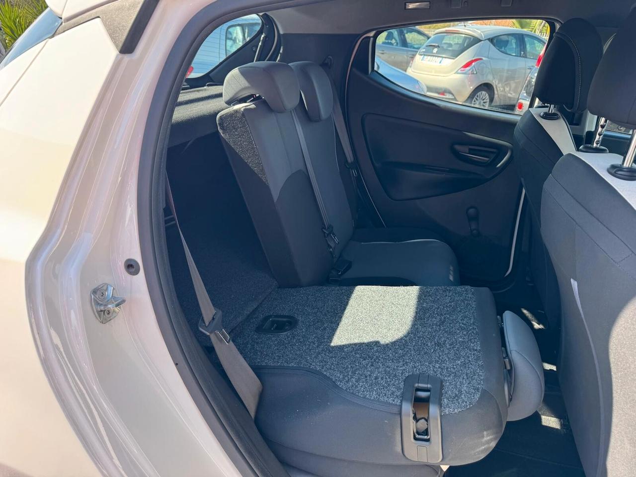 Lancia Ypsilon 1.2 GPL (SCADENZA 2036) ECOCHIC 2015