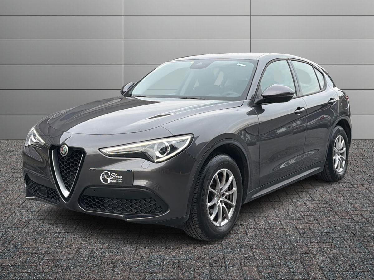 ALFA ROMEO Stelvio 2.2 t Business Q4 190cv auto my19