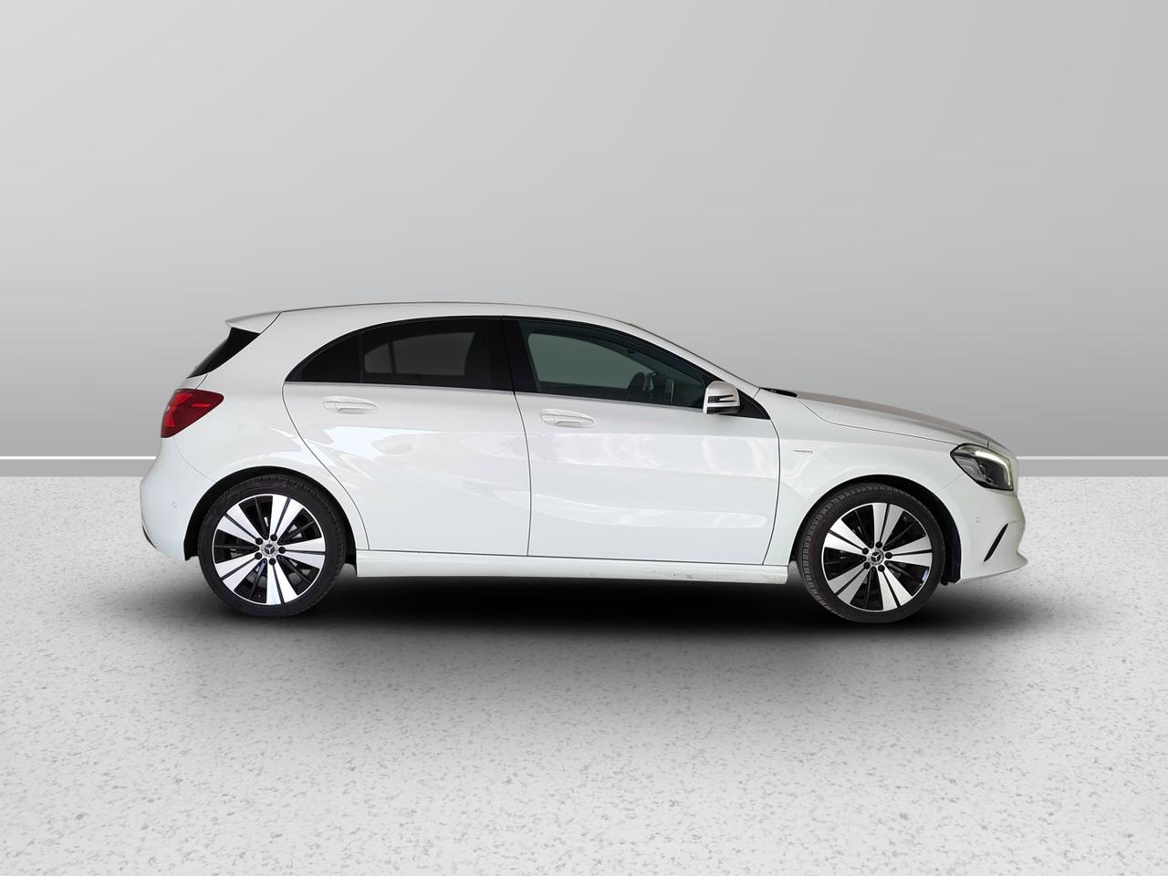 Mercedes-Benz Classe A - W176 - A 180 d Sport Activity edition