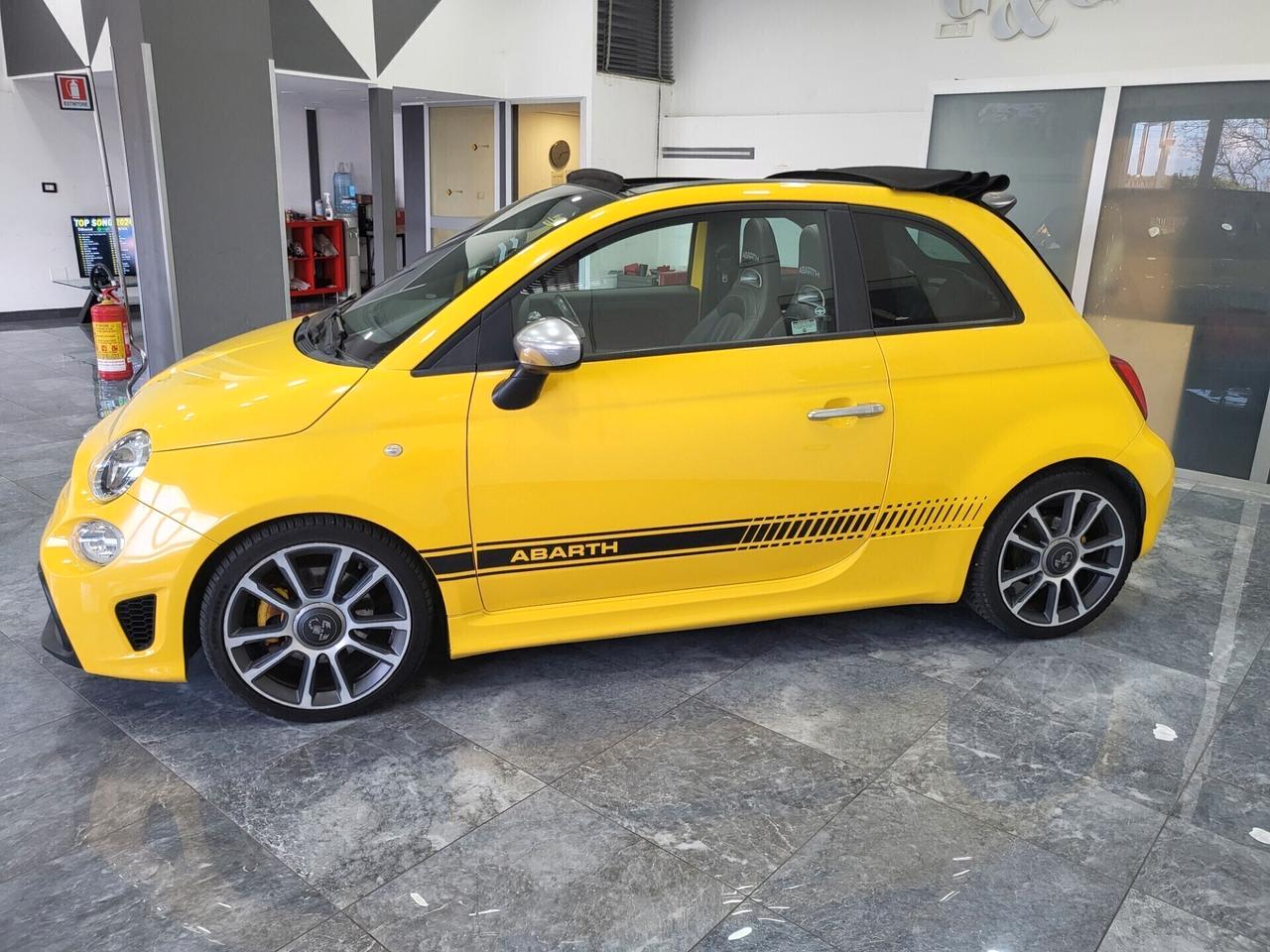 Abarth 595 1.4 Turbo T-Jet 165 CV Turismo