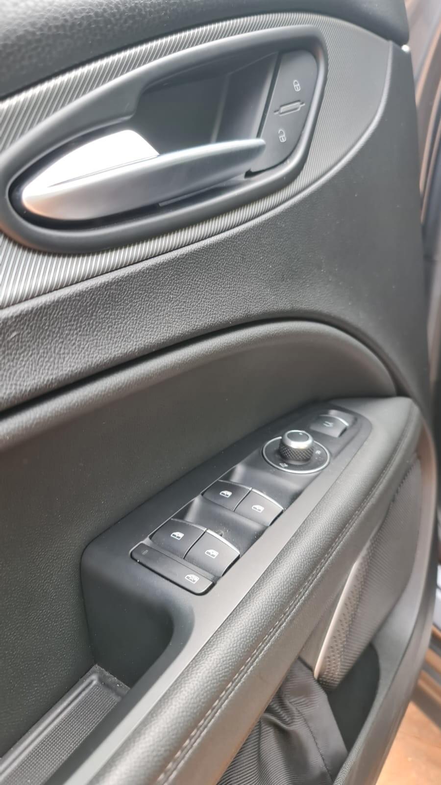 Alfa Romeo Stelvio 2.2 Turbodiesel 190 CV AT8 RWD Sprint