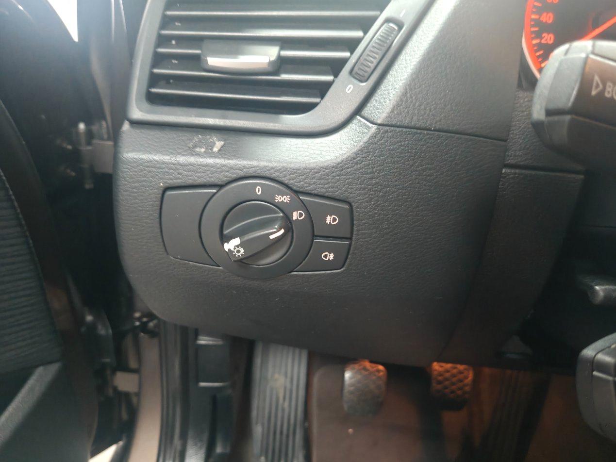 BMW X1 xdrive20d Attiva
