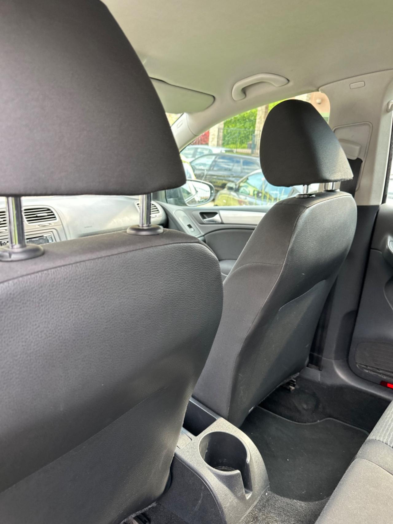Volkswagen Golf 1.6 TDI DPF 5p. SPORT EDITION KMCERT