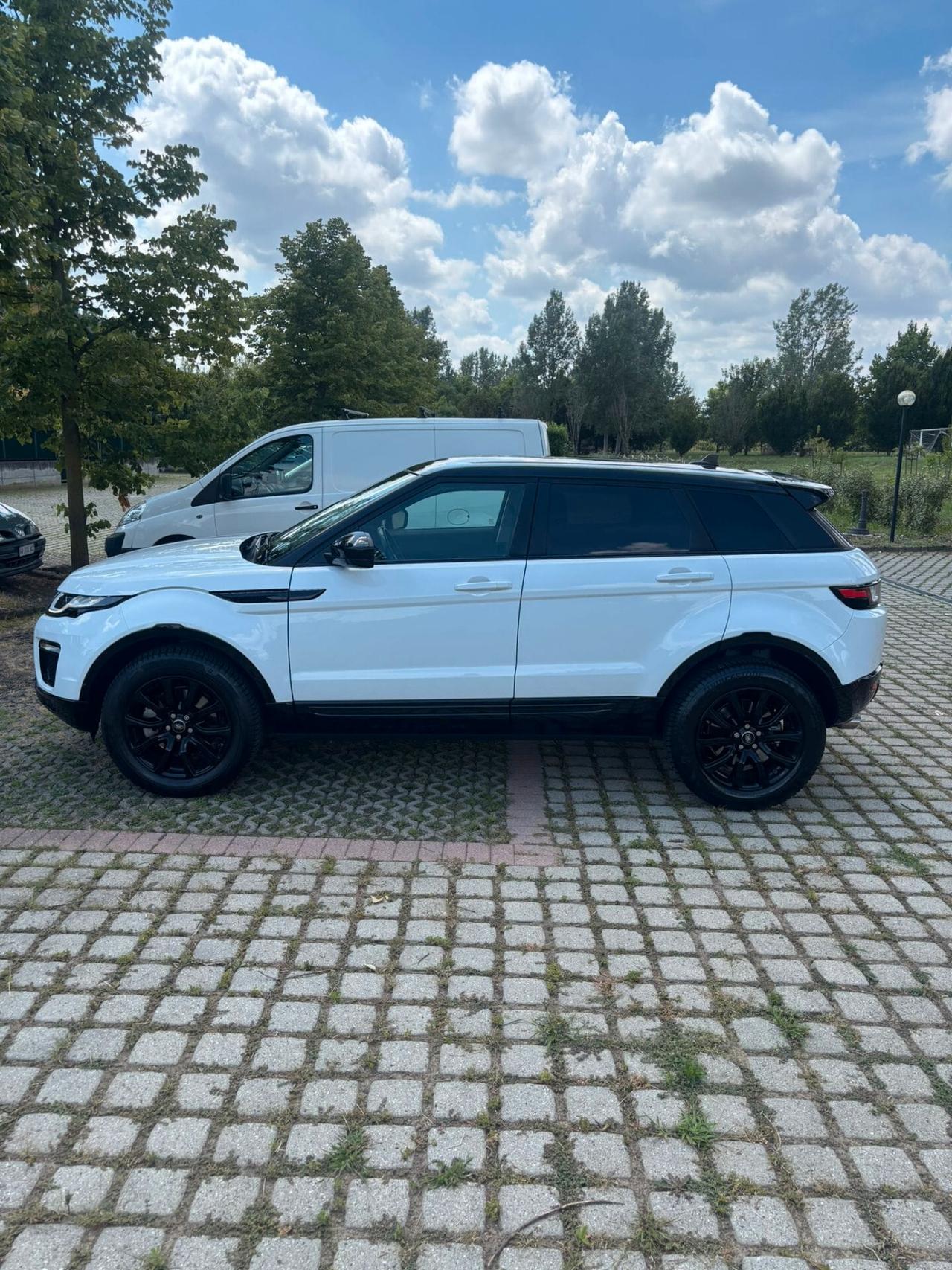 Land Rover Range Evoque 2.0 TD4 150 CV 5p. SE Dynamic