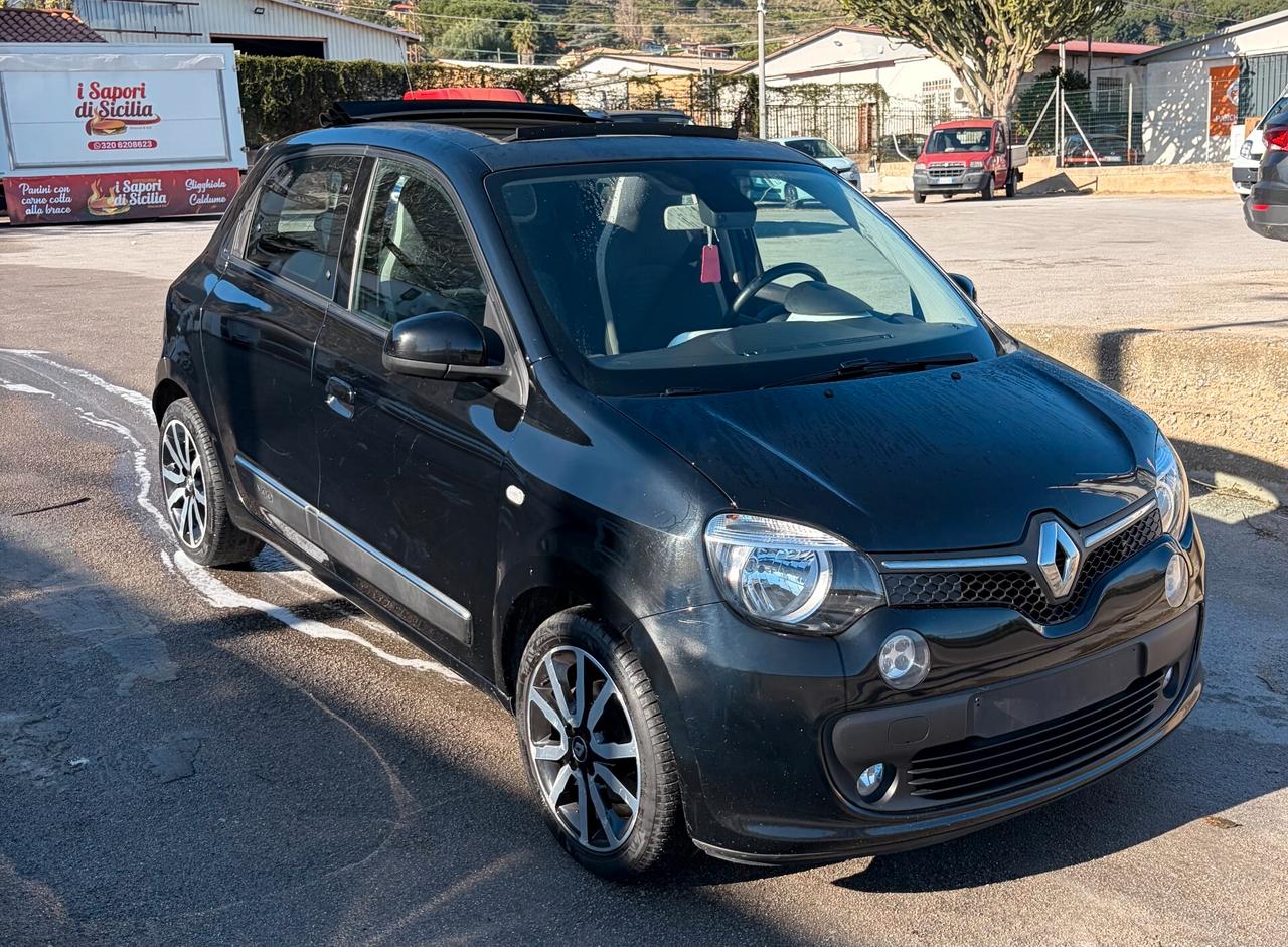 Renault Twingo 1.0 benzina 90 cavalli sport cabrio anno 2015 per info 3279411053
