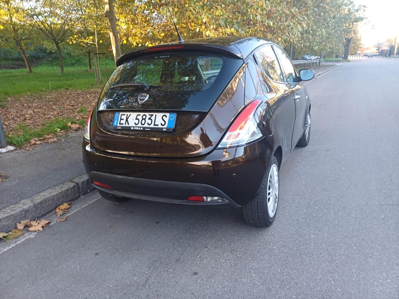 Lancia Ypsilon 1.2 69 CV 5 porte SOLO 89.000KM