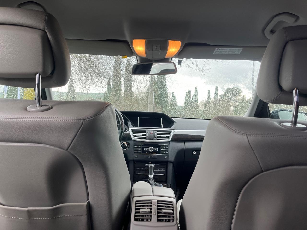 Mercedes-benz E 220 CDI BlueEFFICIENCY Avantgarde AMG