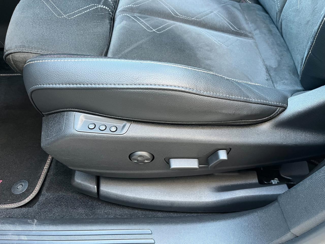 Ds 7 Crossback BlueHDi 130 aut. Performance Line Tetto