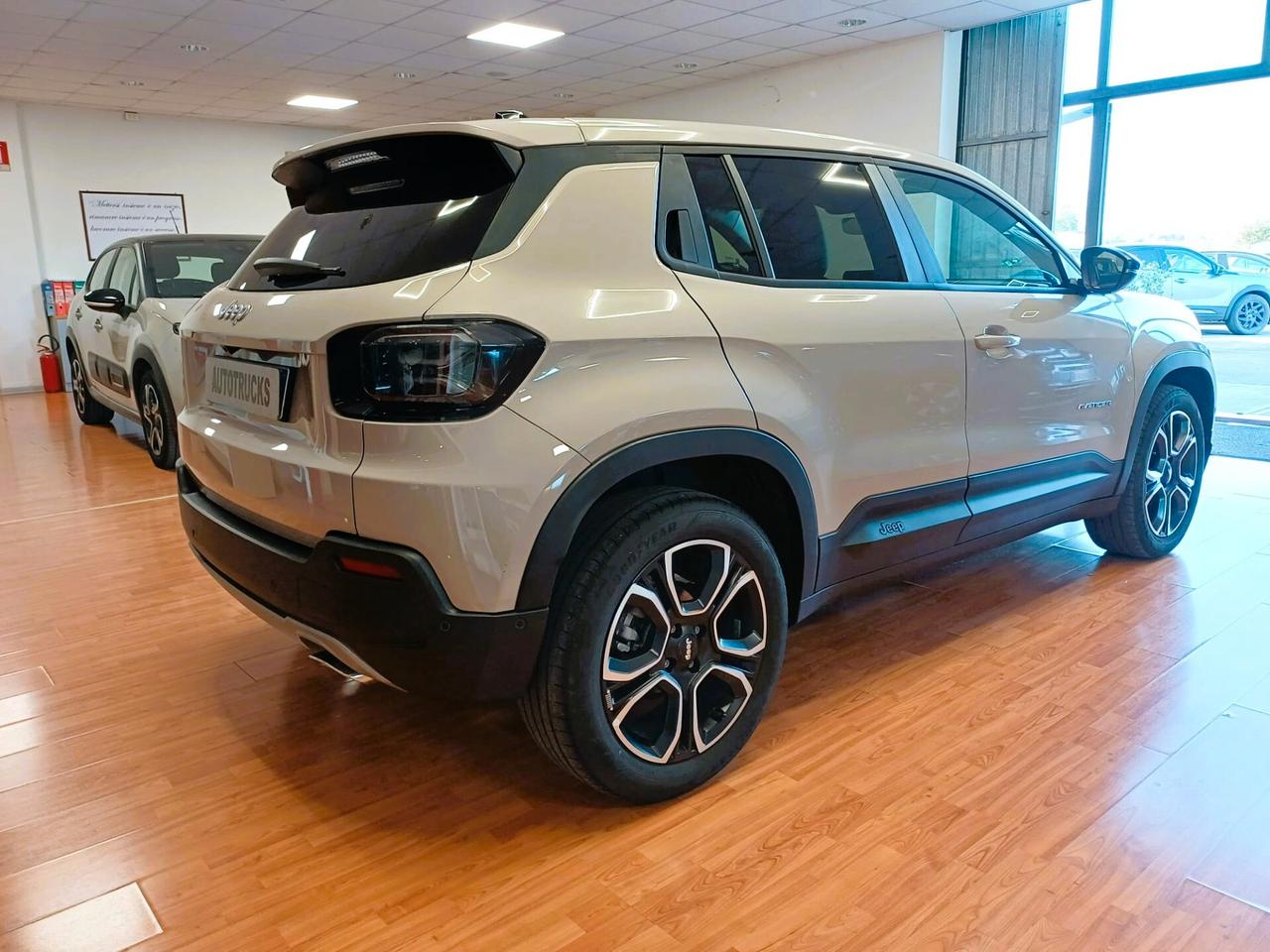 Jeep Avenger 1.2 Turbo 100 CV Summit