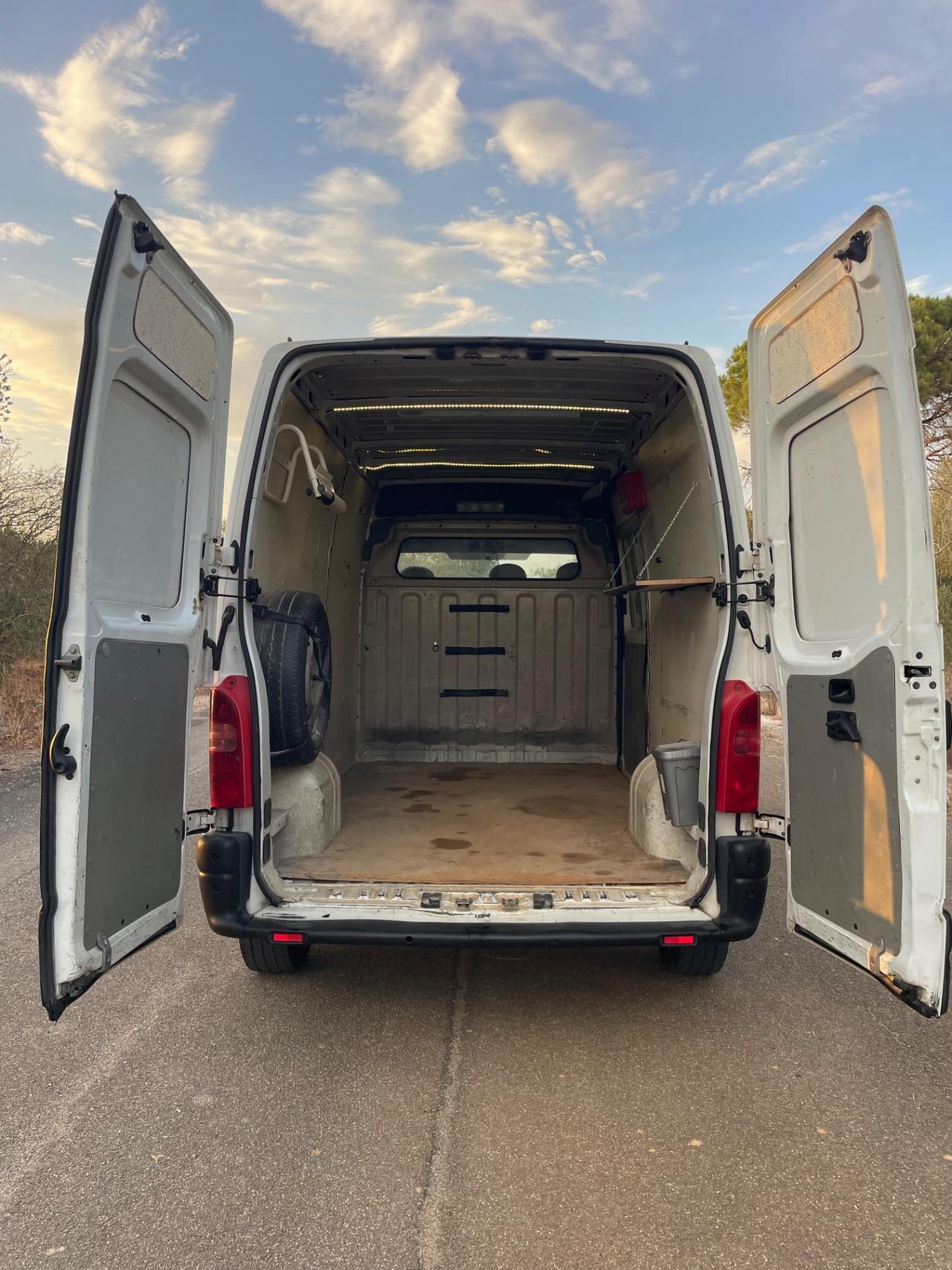 Renault MASTER 2500 dci 120cv