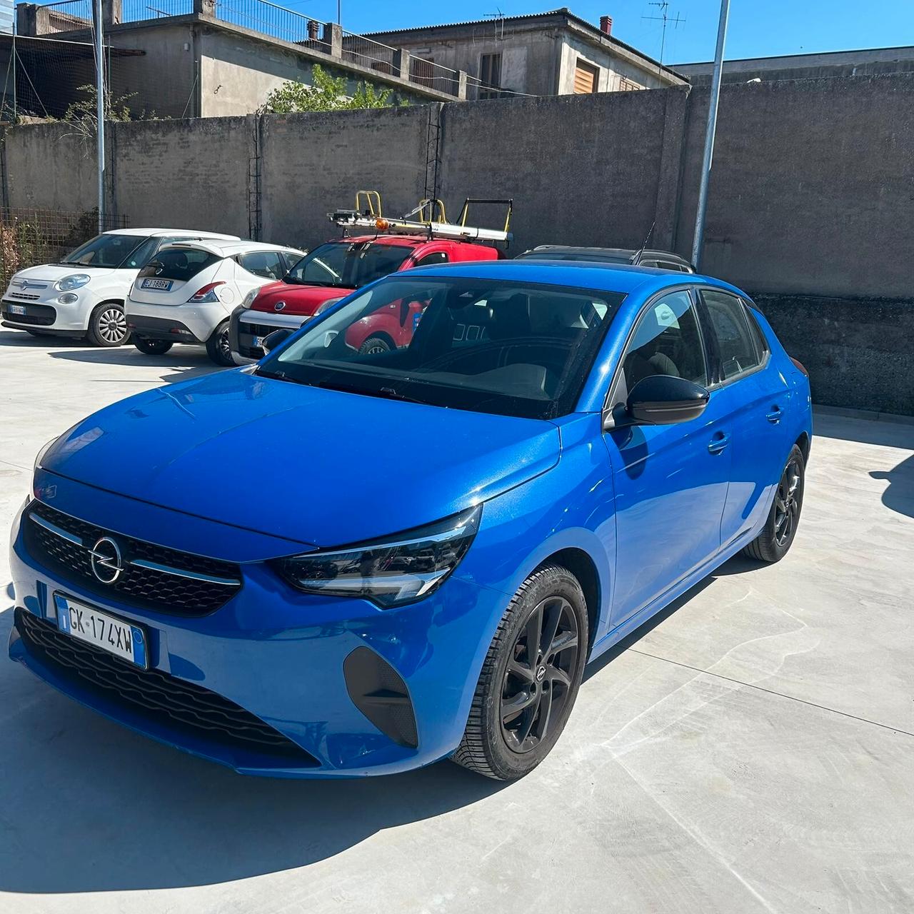 Opel Corsa 1.2 Blitz Edition