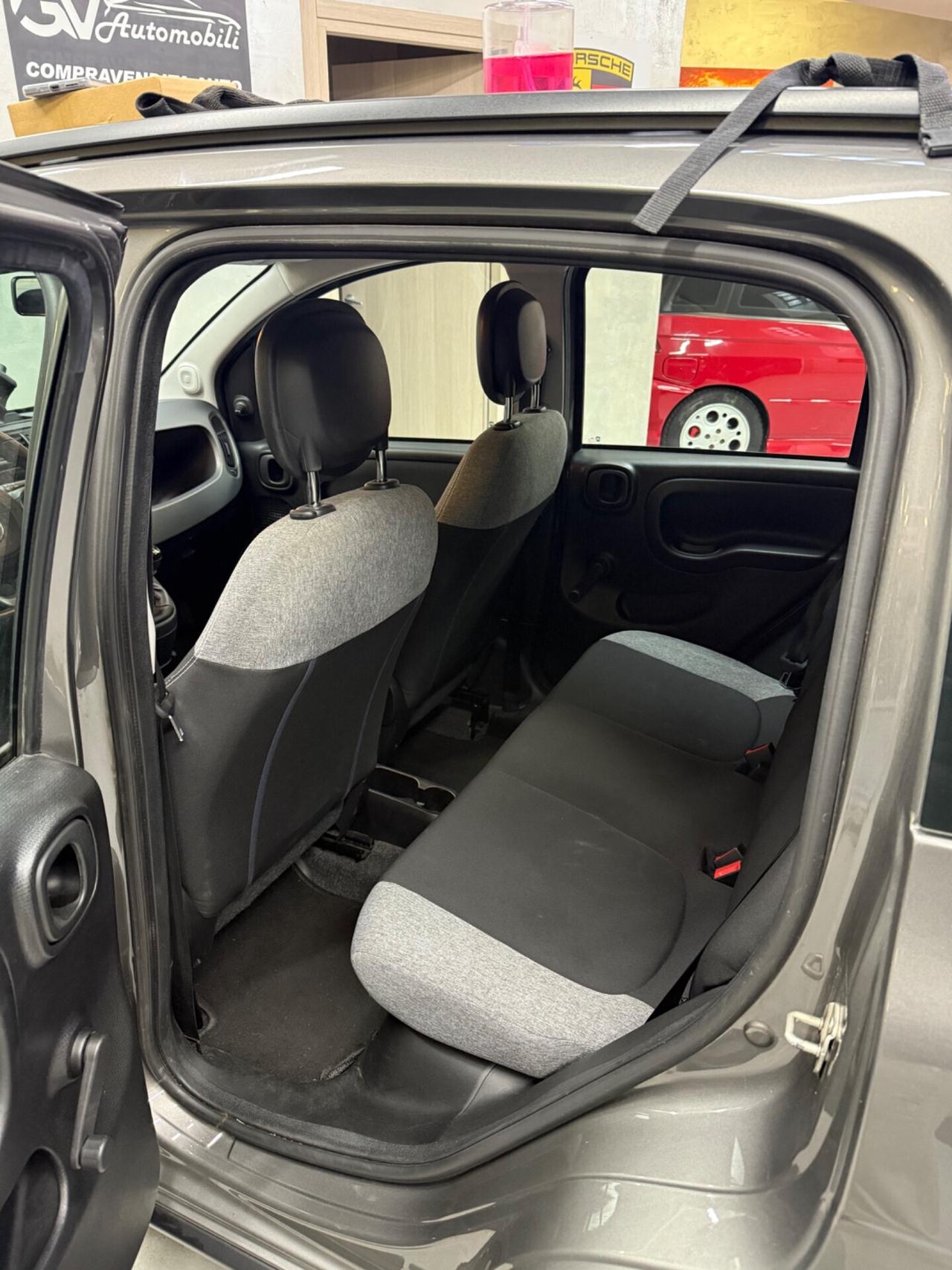 Fiat Panda Hybrid 30.000 km