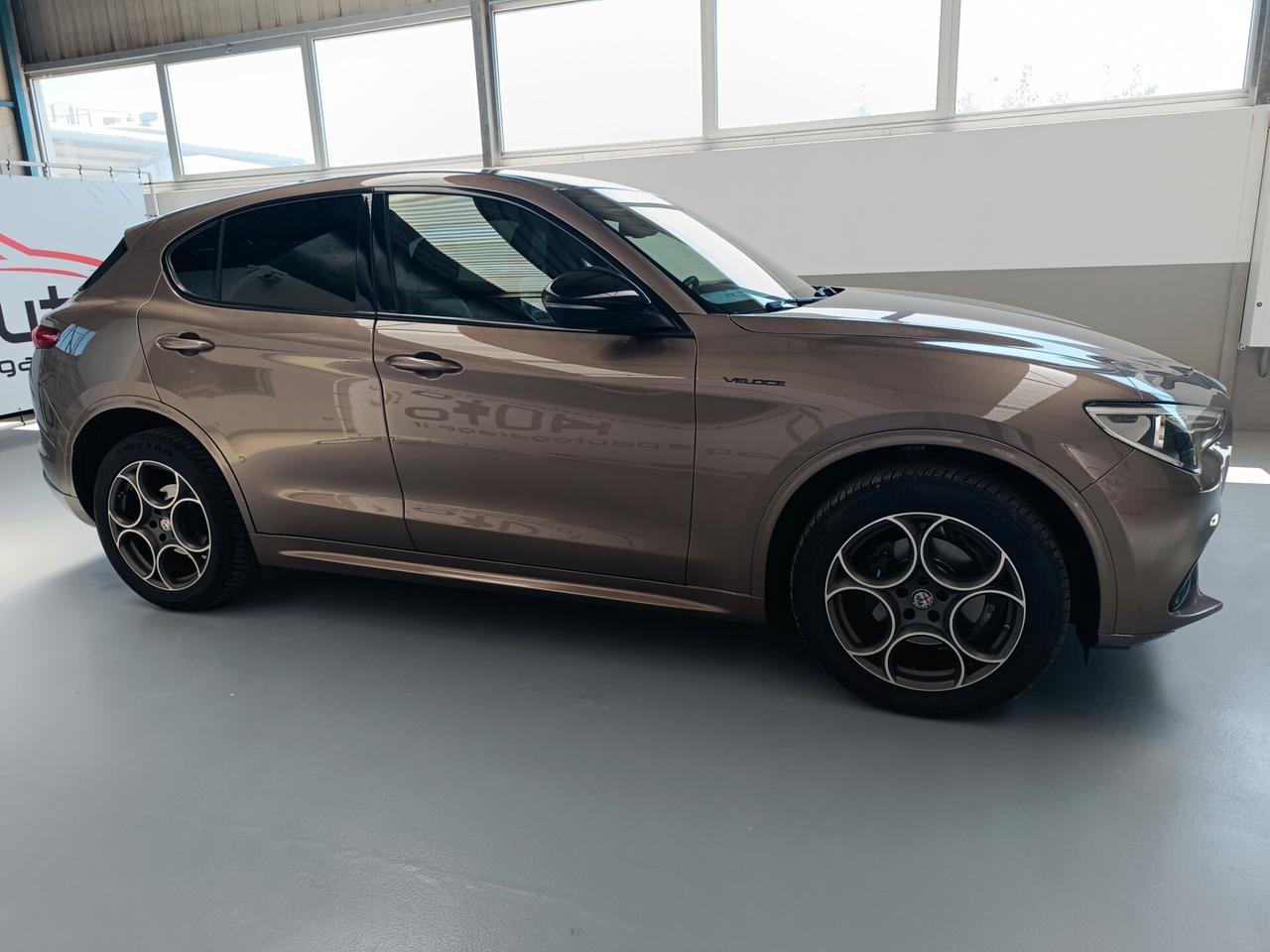 Alfa Romeo Stelvio 2.2 Turbodiesel 210 CV AT8 Q4 Veloce