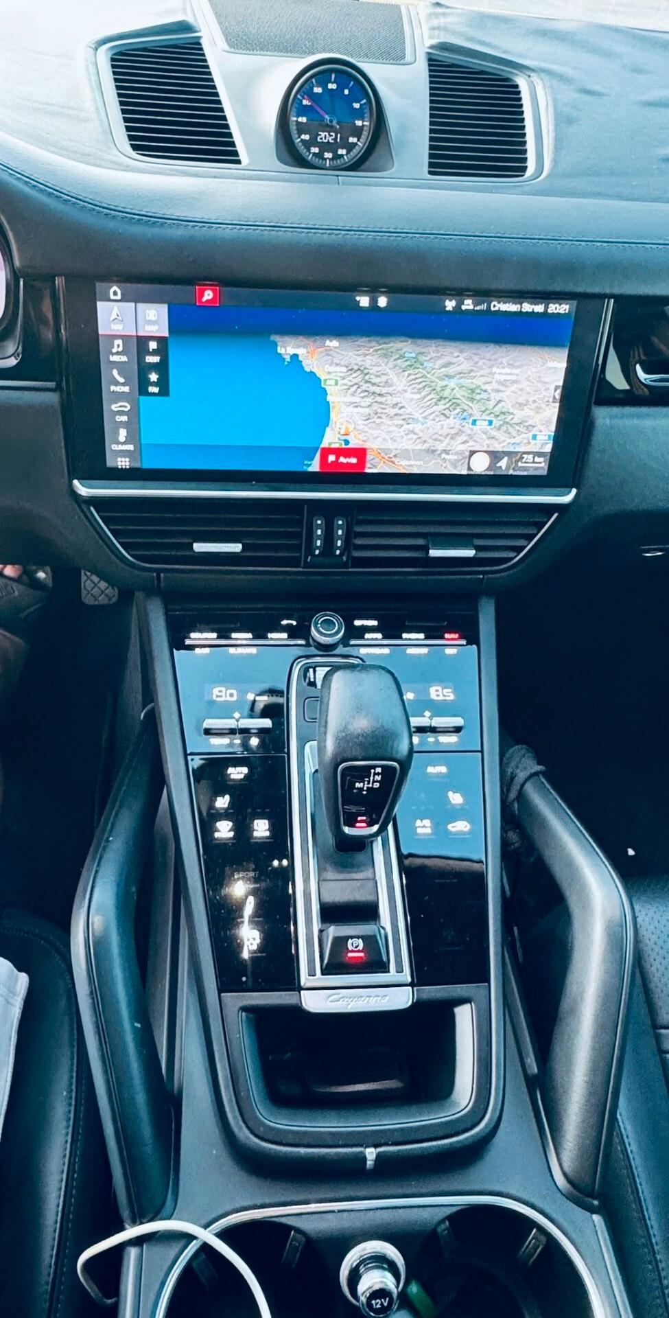 Porsche Cayenne Coupé 3.0 V6