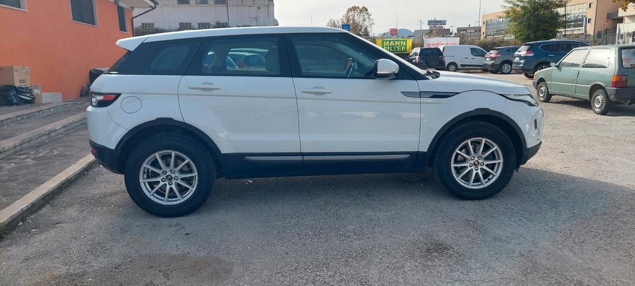 Land Rover Range Evoque 2.2 TD4 5p. Dynamic