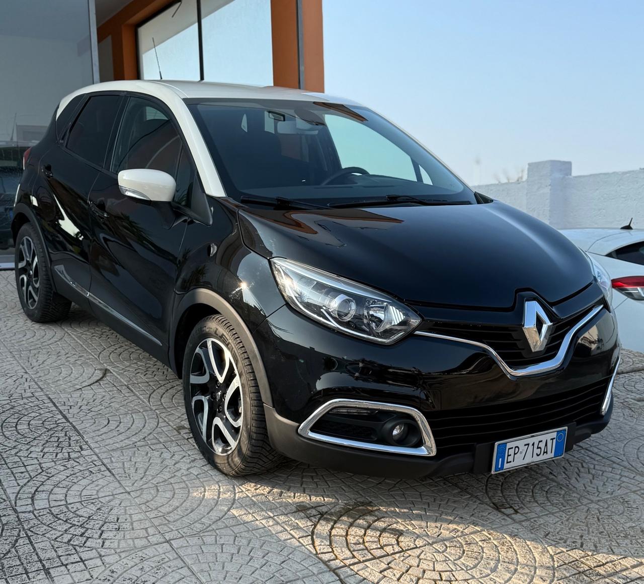Renault Captur 1.5 Dci FULL neo patentati