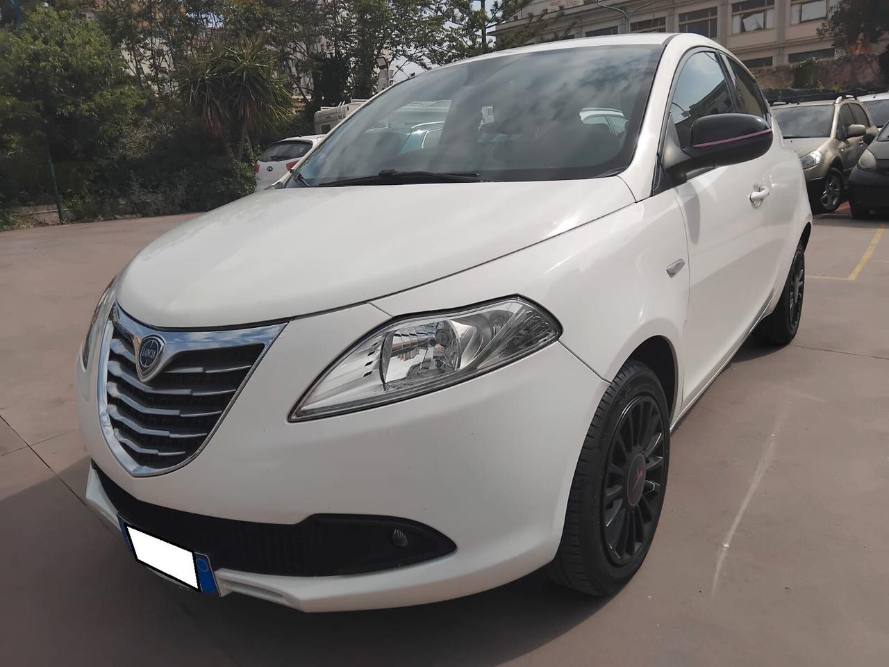 LANCIA YPSLON 1.3 MULTIJET 95CV 12 MESI GARANZIA