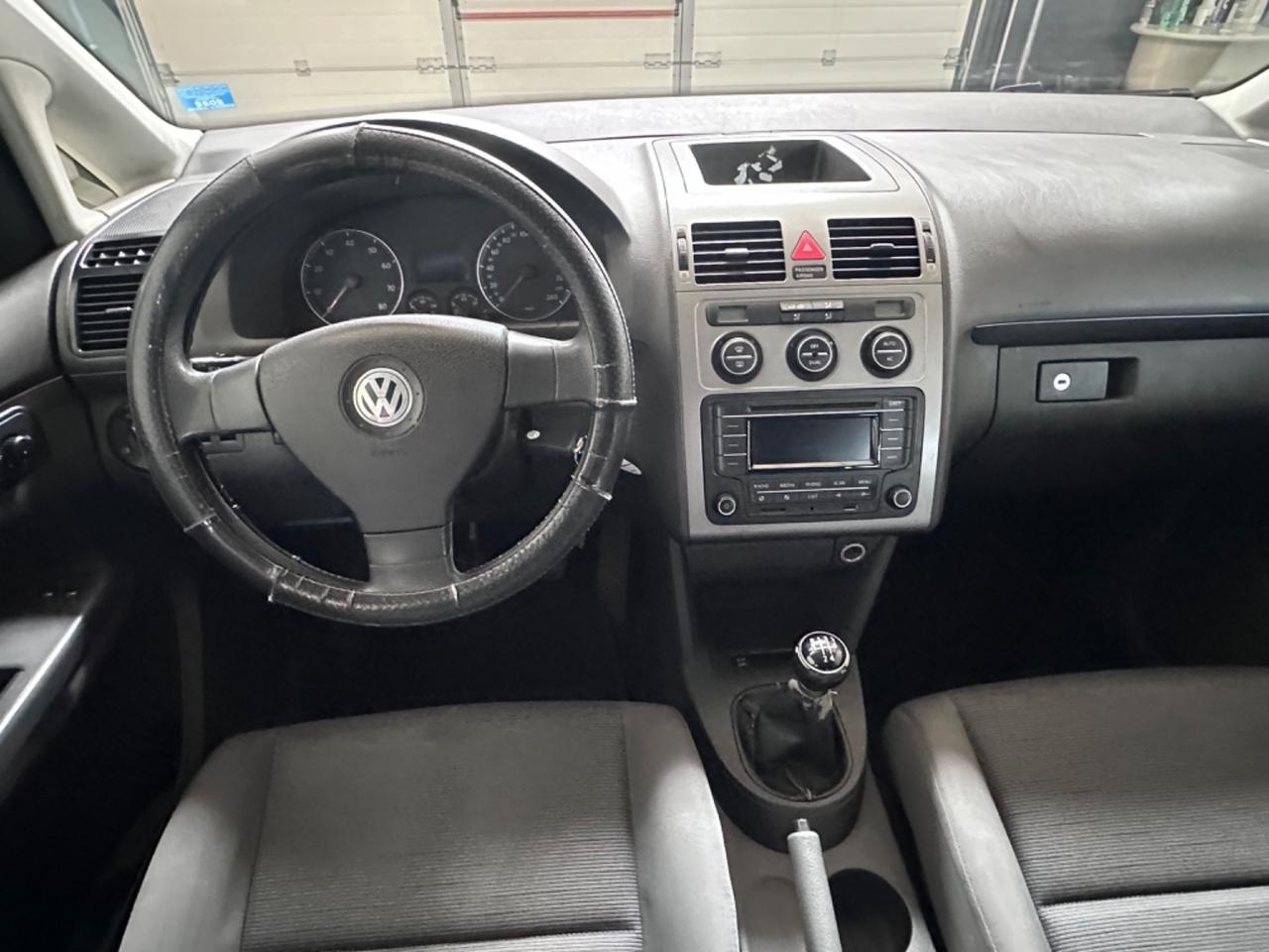 Volkswagen Touran 1.6 Trendline Bifuel G