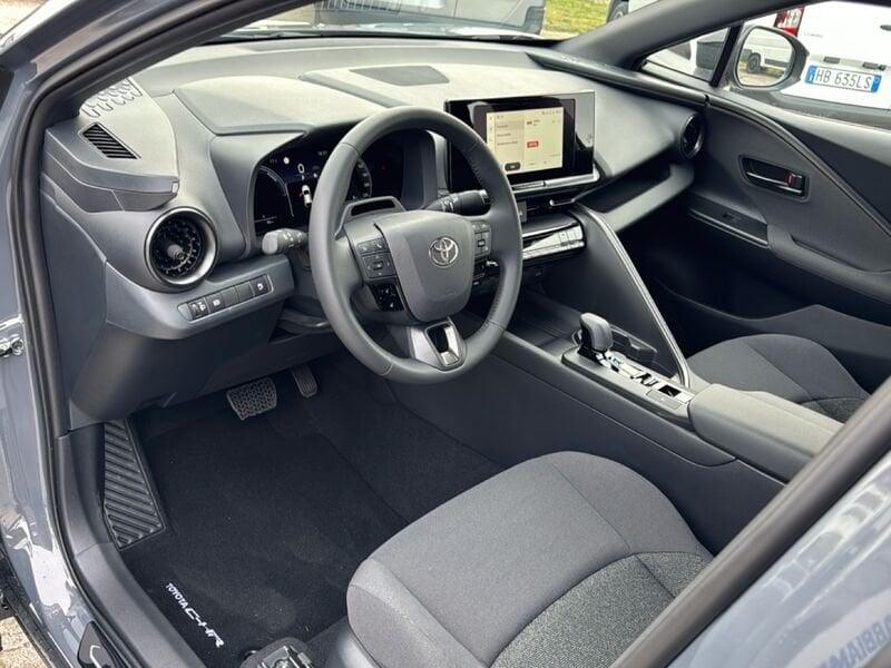 Toyota C-HR C-HR 1.8 hev Active fwd e-cvt