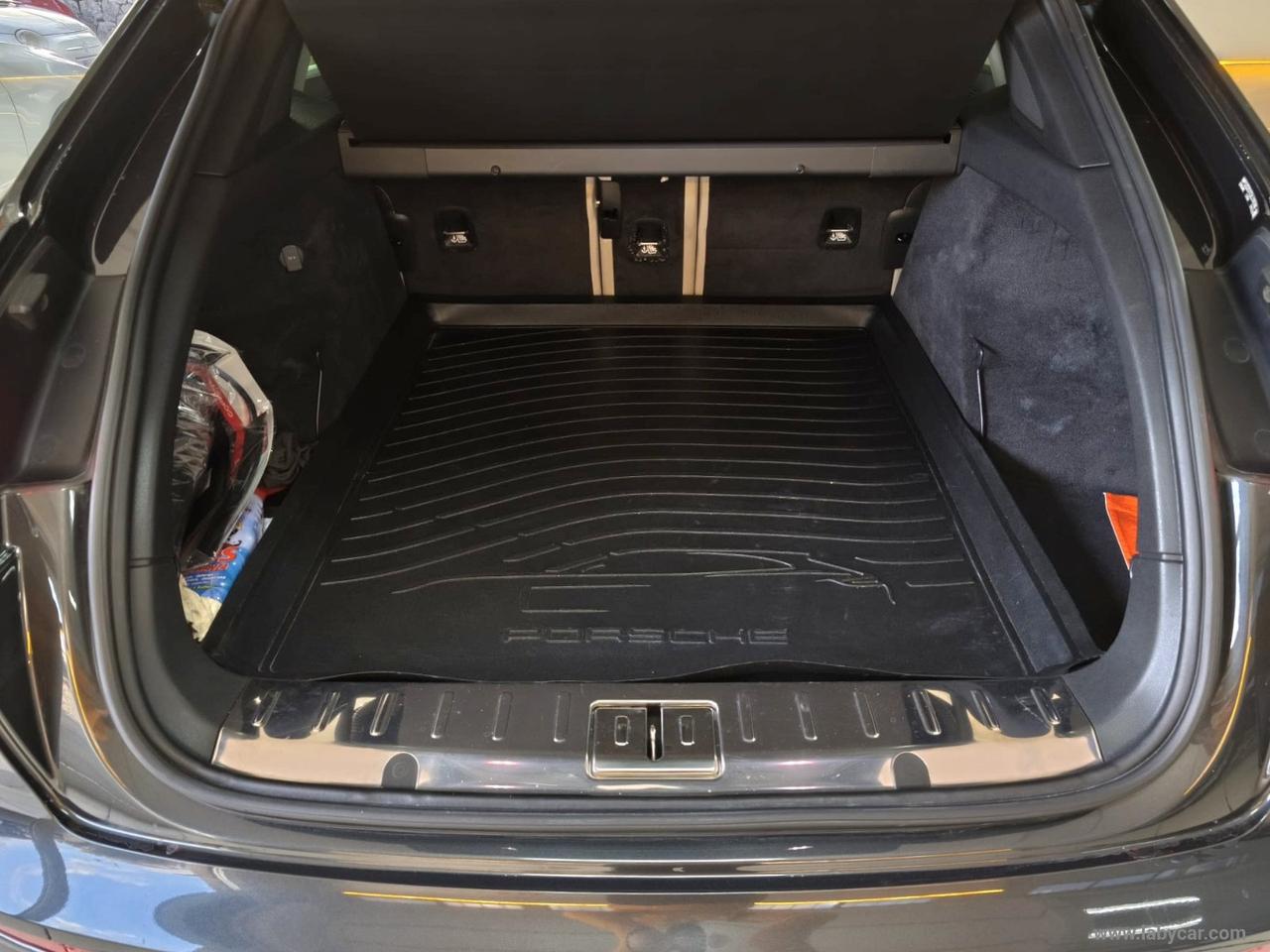 PORSCHE Panamera Turbo Sport Turismo