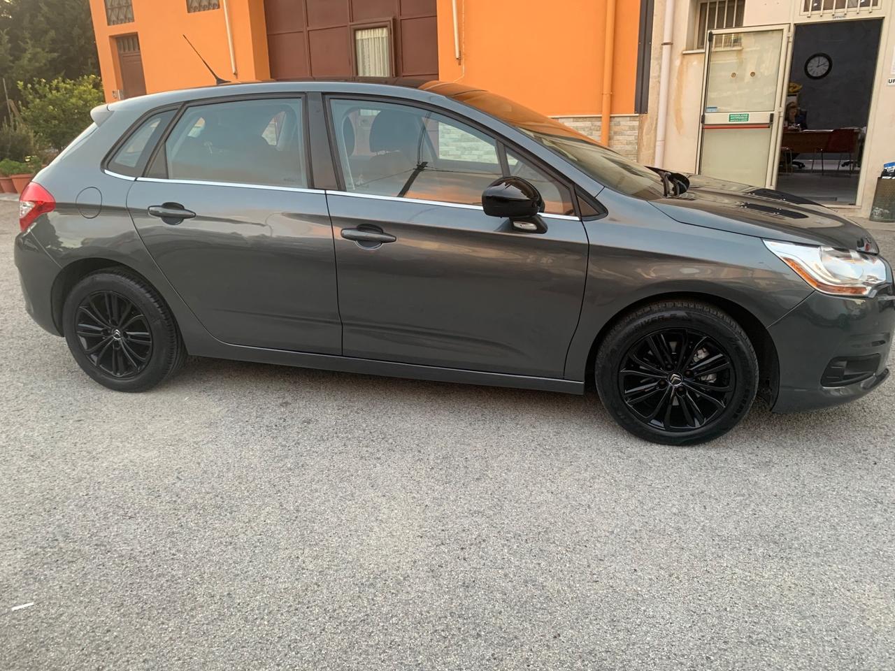 Citroen C4 1.6 e-HDi 115 Seduction