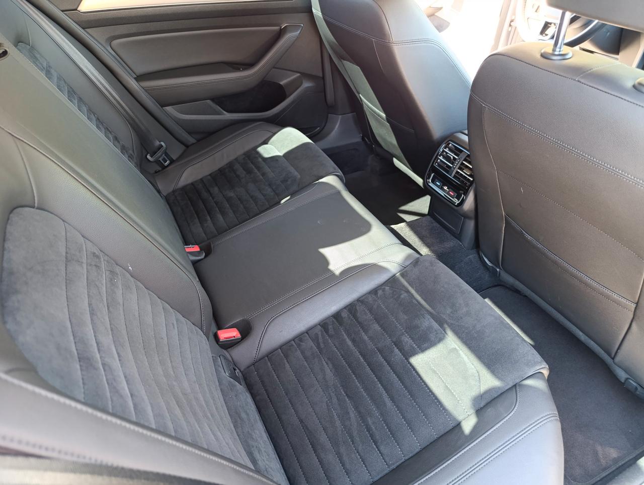 Volkswagen Passat Berlina Passat 2.0 tdi Highline Executive 4motion 190cv dsg 7m