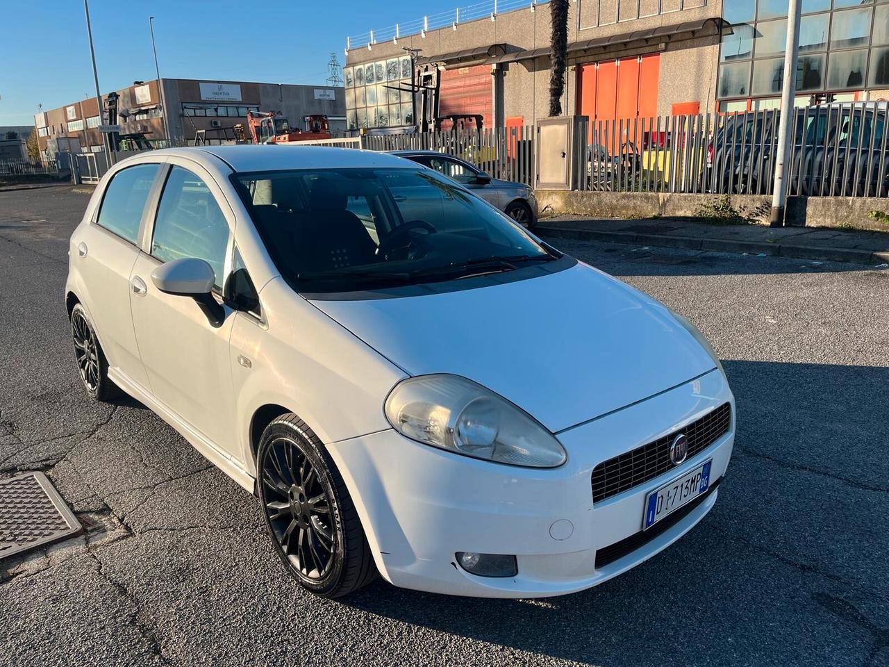 Fiat Grande Punto 1.3 MJT 90 CV 5 porte Dynamic