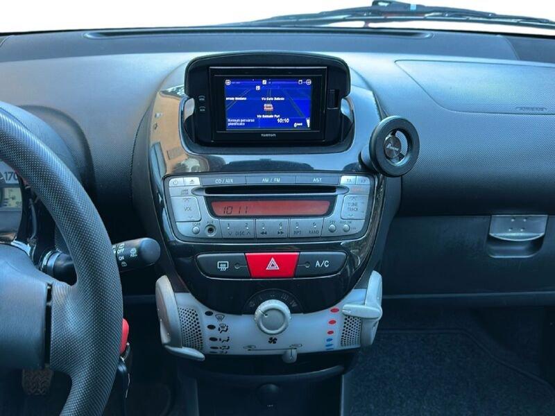 Toyota Aygo Aygo 1.0 12V VVT-i 5 porte Active Connect