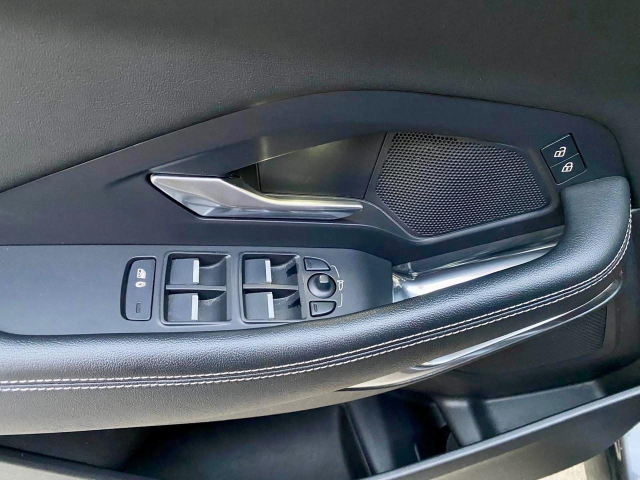 JAGUAR E-PACE R-DYNAMIC SE 2.0D AWD Cam 2021