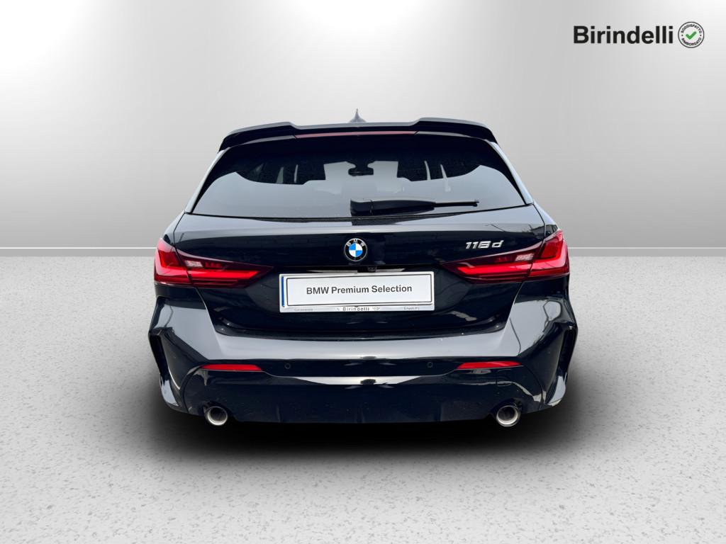 BMW Serie 1 (F40) - 118d 5p. Msport